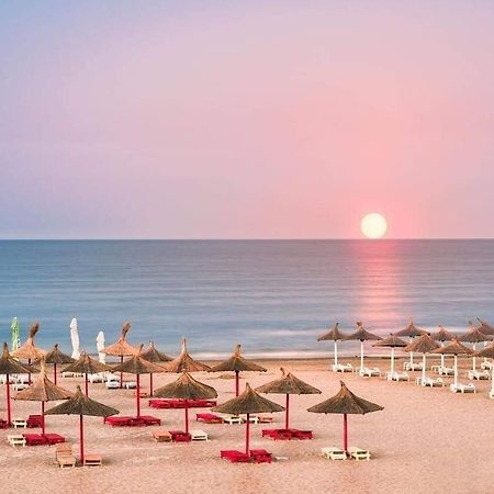 Năvodari B&P Apartments Mamaia Nord 5 المظهر الخارجي الصورة